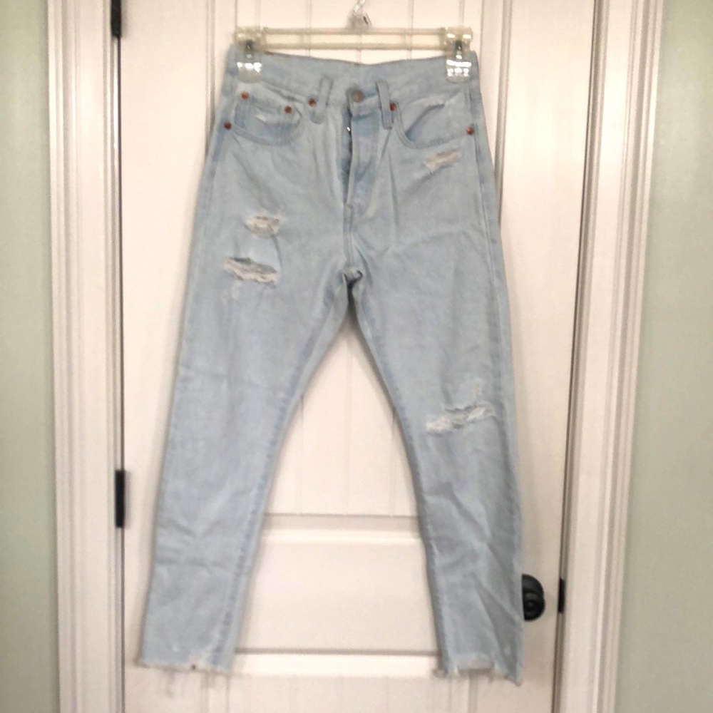 Levi’s Skinny Jeans Size W26 L28 In Preloved Condition!!